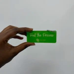 KEY HOLDER GREEN TRUST THE PROCESS